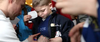 Hockeyproffs mötte barn på "bibblan"