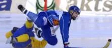 Finsk stjärnback klar för HT Bandy