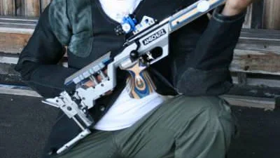 Om en knapp månad ska Niklas Öhman åka till student-VM i Kina. I helgen visade han prov på fint skytte när han tog både guld och silver i Barentskampen.