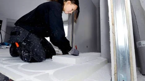 Jokkmokkstjejen Vanja Andrén går byggprogrammet vid Björknäsgymnasiet i Boden, en av de utbildningar i Norrbotten som det är lättast att få jobb efter att man gått. Jag ville gå en praktisk utbildning. Det finns möjlighet att läsa vidare också, säger hon.
