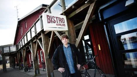 Kristian Pettersson fixar ny mötesplats.