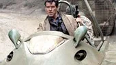 Pierce Brosnan skadade knät under inspelningen av den actiontäta "Die another day".
FOTO: FOX