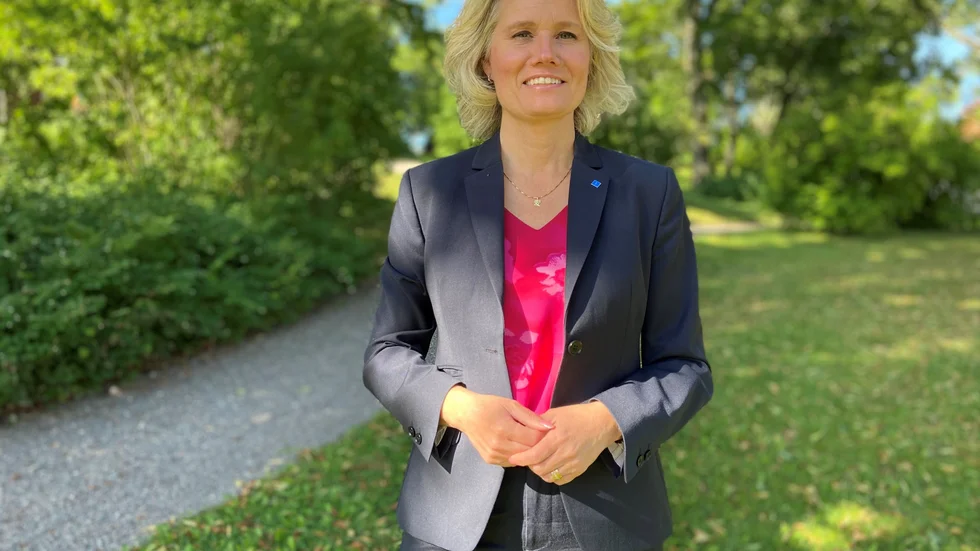 "Det här arbetet är en stor möjlighet för mig att få utlopp för samma engagemang som har drivit mig både som forskare och politiker", säger Pia Steensland, som lämnar politiken för ett toppjobb på Pfizer.