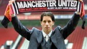 Ruul van Nistelroy  blev klar för Manchester United för en dryg månad sedan. United betalar PSV Eindhoven 285 milj kr för skyttekungen.
FOTO: PRESSENS BILD/AP