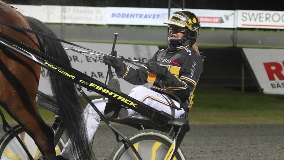 Sandra Eriksson vann med 25-oddsaren Gaius F i V65-1