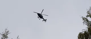 Polisen söker försvunnen kvinna i 65-årsåldern – helikopter cirkulerar runt centrala Piteå