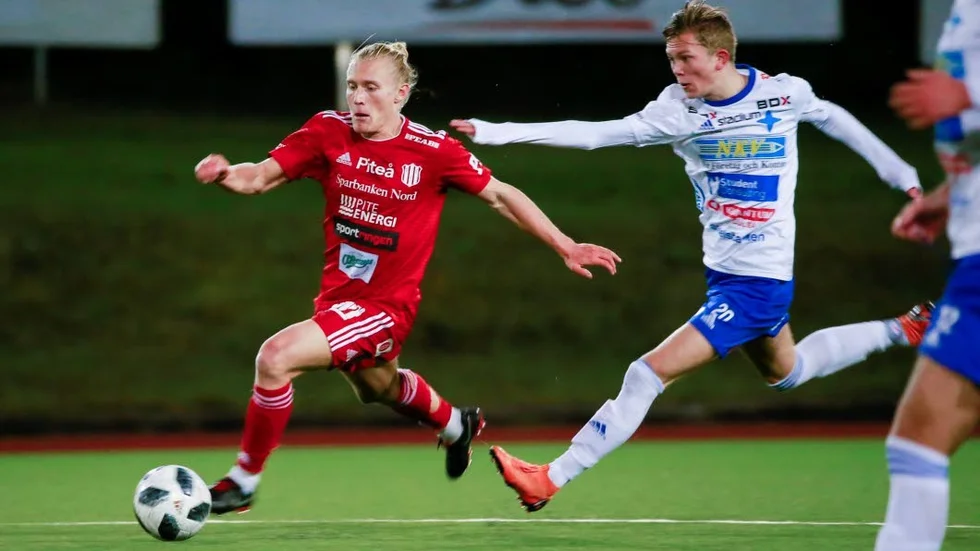 Gustav Rönnbäck Wallin är tillbaka när Piteå möter IFK Luleå på torsdagskvällen.