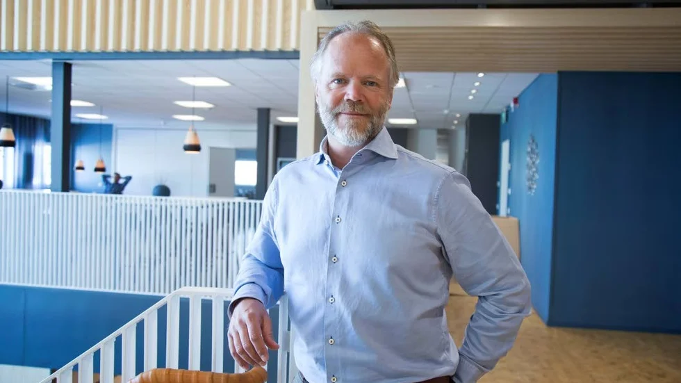 Stefan Lindbäck, koncern-vd för Lindbäcks group, beskriver det som stort att lyftas fram som ett framgångskoncept för bostadsbyggande i en av världens största dagstidningar. "Jag hoppas det kan locka in tjejer och killar i byggbranschen." (Arkivbild)