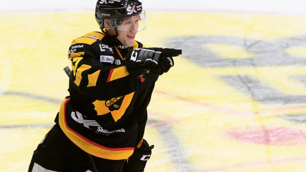 TRE MÅL. John Norman, Skellefteå, gjorde tre mål i tredje perioden mot Rögle.
