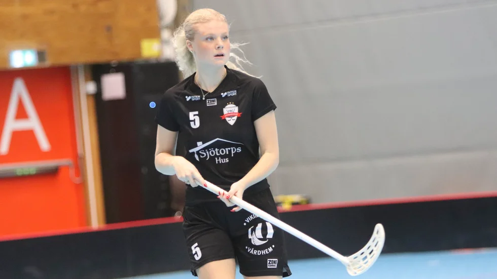 Tyra Lantz är en av flera spelare i FBC Katrineholm som är frågetecken om de kan spela lördagens match mot serieledaren.