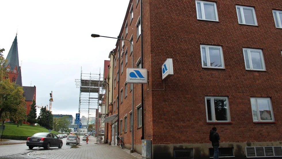 Snart blir "gamla polishuset" en helt vanlig byggnad i centrum. Detaljplanen, som fortfarande bara medger "polishus" som användningsområde, ska nu ändras. 