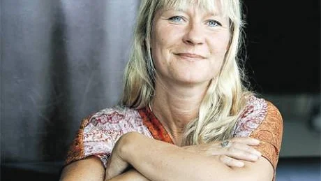 Lena Willemark är en veteran inom den svenska folkmusiken. Nu släpper hon skivan "Älvdalens elektriska", där hon mer än någonsin förut återvänder till sina älvdalska rötter. Foto: Claudio Bresciani/Scanpix
