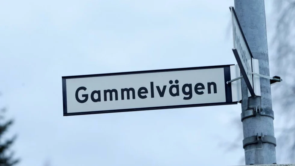 Ett av de tre inbrotten inträffade på Gammelvägen i Älvsbyn.