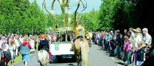 Ett miljövänligt Polustuståg på midsommar