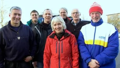 155 Vasalopp tillsammans har det här Tjalve-gänget gjort. Från vänster är det Dan Bosk (23), Bengt Alm (39), Håkan Linder (11), Lena Fröberg (1), Ulf Håkansson (5), Jan Andersson (34) och den verklige veteranen Ivar Luks (42).