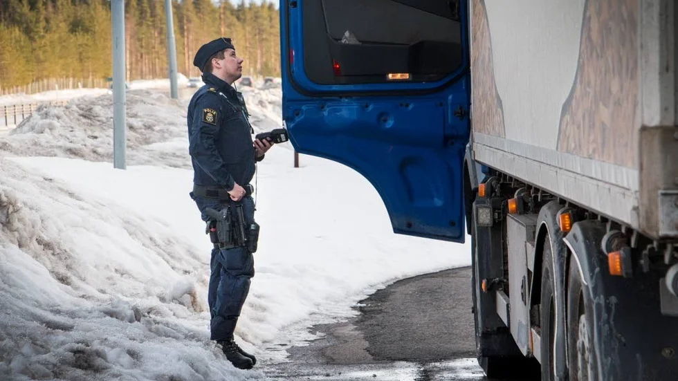 Åkaren blev kontrollerad av polis i Måttsund där det upptäcktes att han mixtrat med färdskrivaren. (Bilden är från ett annat tillfälle).