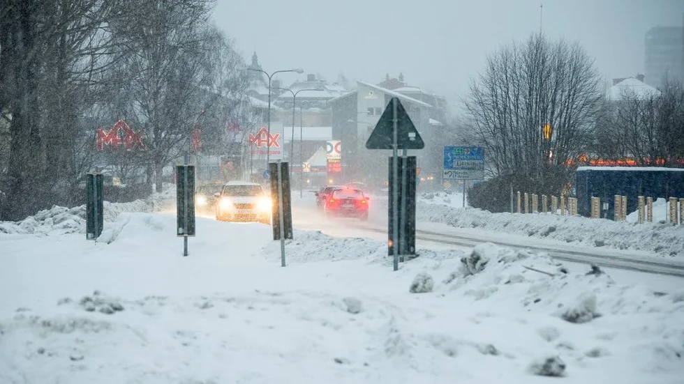 Här ska gång- och cykelbanan fortsätta mot Max.