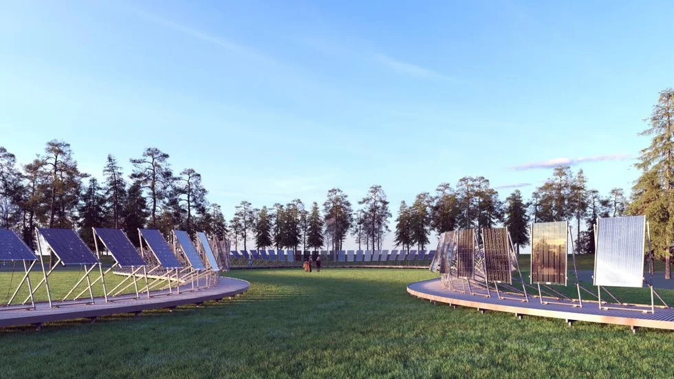 Solcellpark. Slingan med de 165 solpanelerna kommer att snirkla sig genom skogen bakom Acusticum.