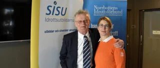 Emelie träffade basen