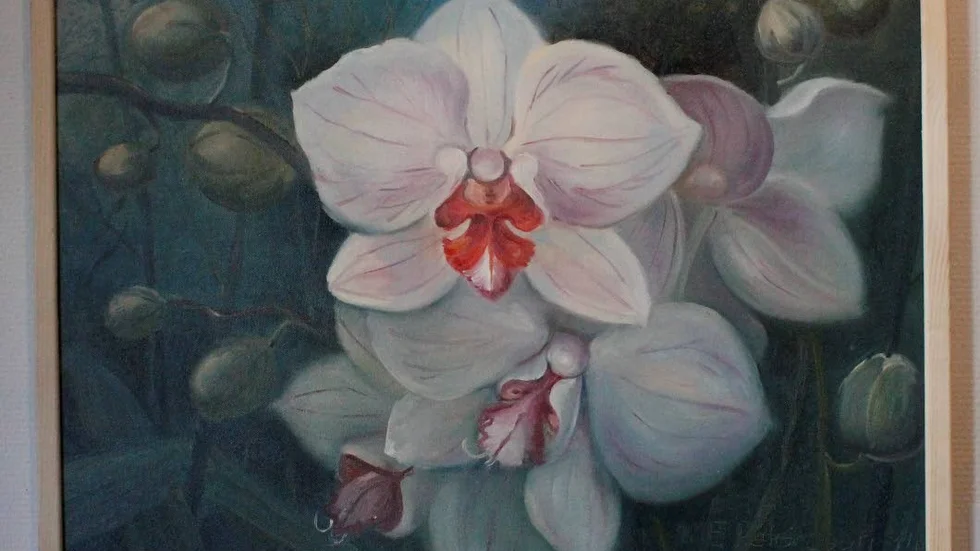 Blommor tillhör Elena Peterssons favoritmotiv.