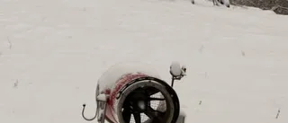 Kanonsnö i backen
