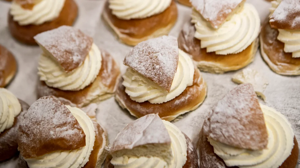 En person på Stora Coop i Luleå skadades svårt under bakning av semlor. Nu åläggs Coop Norrbotten en företagsbot. 