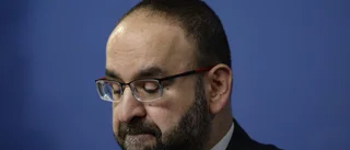 Exminister i offerkofta