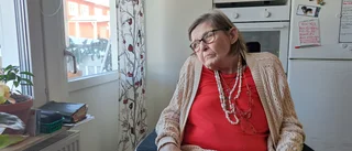 Gurthi missar sjukhustider när färdtjänsten är sen
