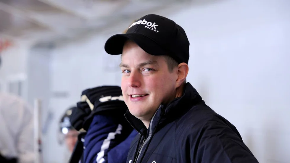 Prisas. Per Kenttä har utsetts till årets ledare i svensk hockey 2013/14.