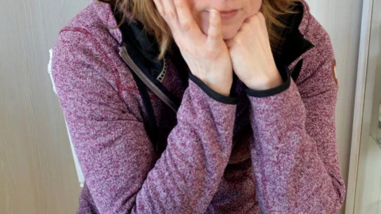FRÅGANDE. Åsa Hansson (M) kunde också konstatera att det finns en politiker som fortsätter att uppge inkomstuppgift från ett företag där politikern inte längre arbetar.