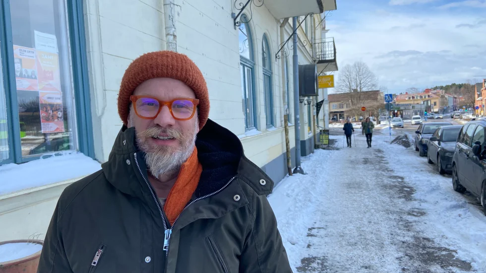 "Det är inte kul för oss som ideell organisation. Det blev väldigt dyrt förra året så vi har dragit ned de rum vi inte använder lika mycket", säger Erik Rören, kassör på Art Lab, om fjärrvärmekostnaderna.