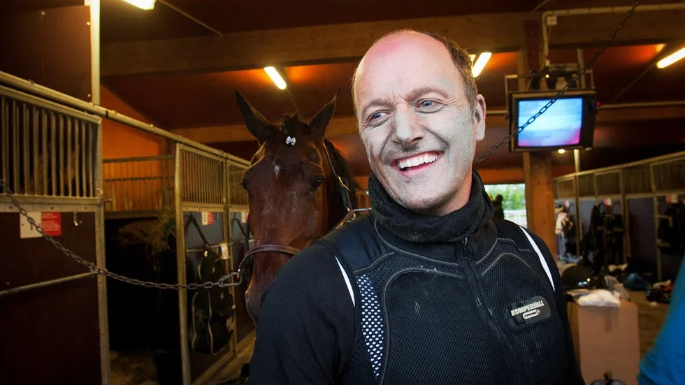 Upp till bevis. Bergsåkerproffset Robert Bergh har två hästar till start i miljonloppet Norrbottens Stora Pris.
