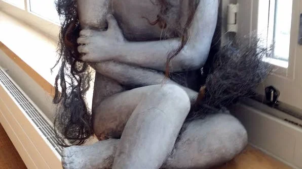 Skulptur av Essi Korva.
