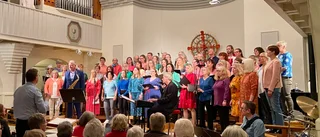 Hög stämning när ABBA-klassiker spelades i Mariakyrkan