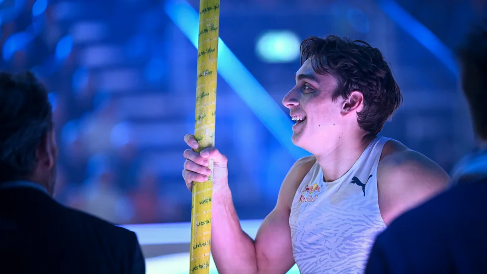 Armand Duplantis slog nytt världsrekord med 6,22 i en gala i Frankrike. Arkivbild.