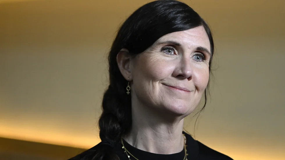 Märta Stenevi är ett av miljöpartiets två språkrör. Vare sig Stenevi eller kollegan Per Bolund har lyckats göra MP mindre konstigt. Snarare tvärtom. 