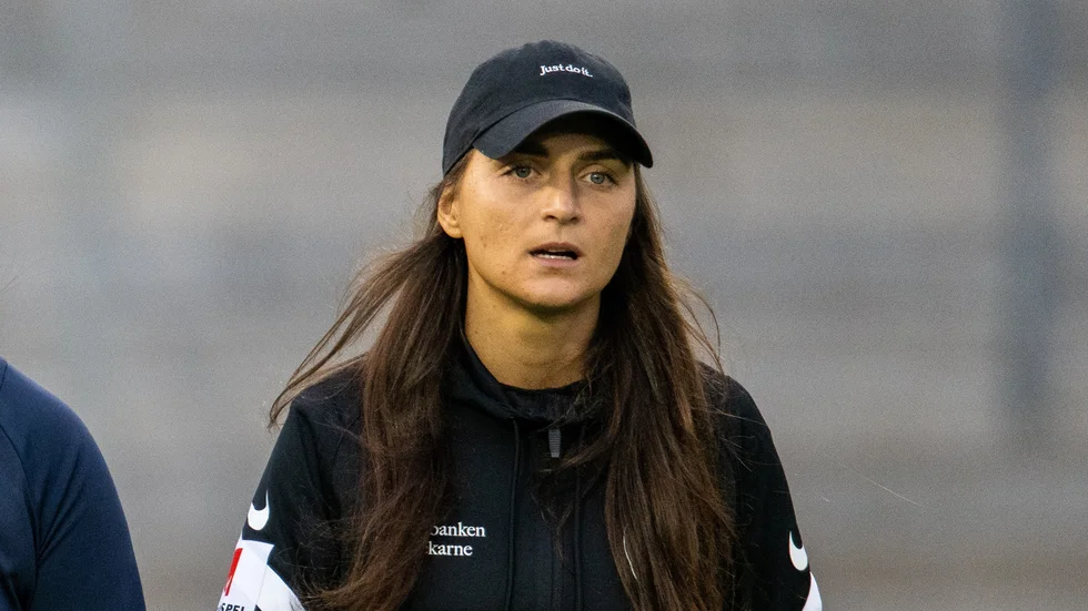 Uniteds tränare Elena Sadiku var klart besviken efter bortamatchen under söndagen.