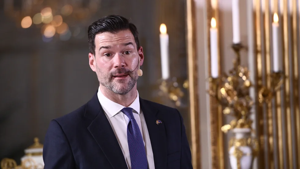 Bistånds- och utrikeshandelsminister Johan Forssell skär ned på stöden till flera FN-organ för att, bland annat, kunna göra Ukraina till Sveriges främsta mottagare av bistånd. Arkivbild.
