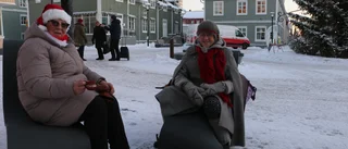 Bettan och Eina bjöd Piteåborna på julstämning: "Vi ville göra något lite ovanligt"  