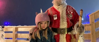 Jultomten kom till Dundret • Barnen minglade med tomte, troll och varg • Behövande familjer fick hjälp: "Tyvärr rekord i år"