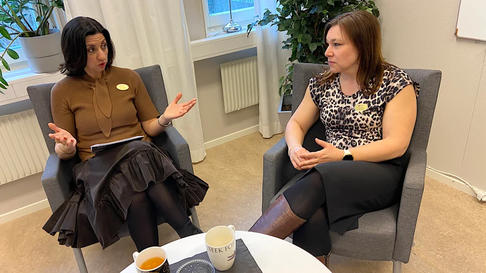Enisa Cuprija och Jenny Eriksson i SSPF-gruppen i Enköping behöver föräldrarnas samtycke för att kunna ge effektiv och snabb hjälp och stöd.
