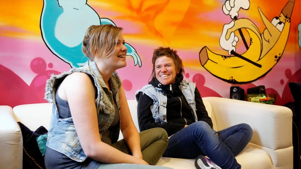 RFSL anordnar queer film festival i Boden. Sophie Gunnarsson och Annelie Danielsson