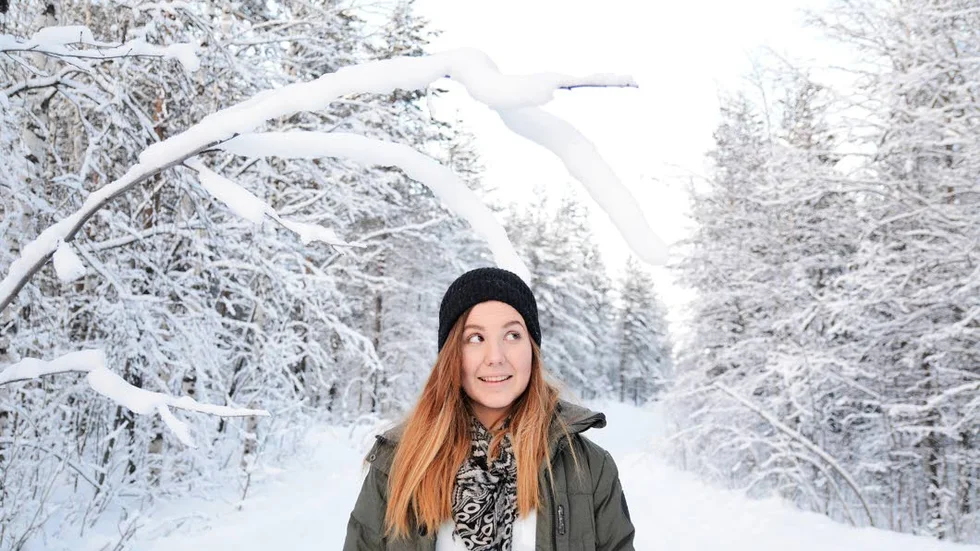 Hoppfull. Elisa Echeverrias, Vuollerim, åker runt och uppmuntrar unga att snacka med makthavare och makthavare att tala med unga. "Vi måste lyssna mer på varandra, då kan allt hända" är den här 22-åringens devis.