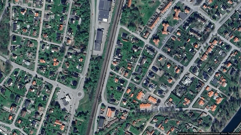 Området kring Svarvaregatan 10
