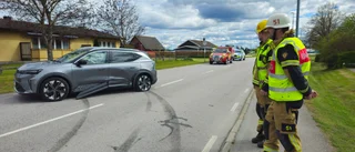Fem drabbade när bilar krockade i Horn