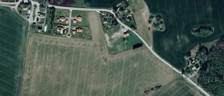 895 000 kronor betalade nya ägarna för tomt i Strängnäs kommun