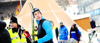 Hellner vill få besked