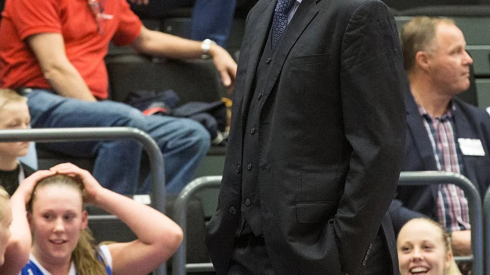 Söker. Northland Basket är ute efter en stor spelare.