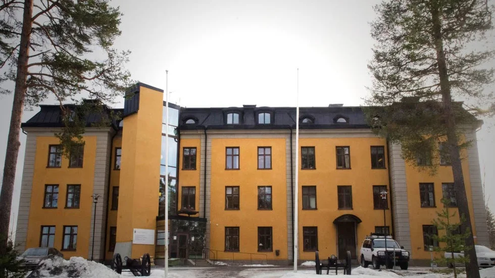 Försvarets löneavdelning i Boden kan nu flyttas till Stockholm.