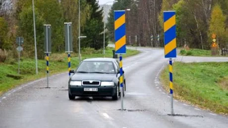SLUT PÅ SLALOMKÖRNING. Sävast Utveckling vill ha ett smidigare system för att göra trafiken säkrare på Älvvägen mellan Sävast och Bodsvedjan.Foto: Håkan Zerpe